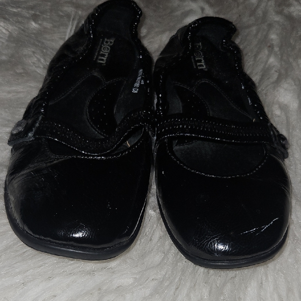 Women's Patent Black Mary Jane Flats with Strap - Picture 6 of 11